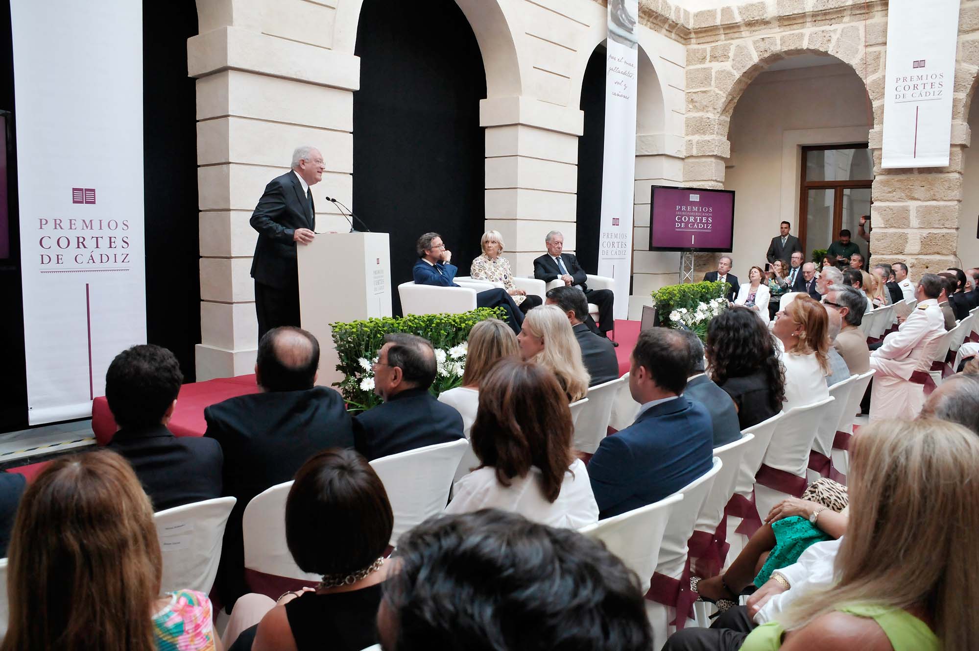 Vargas Llosa: "Haré todo lo posible para no defraudar a quienes me han dado este Premio Libertad"